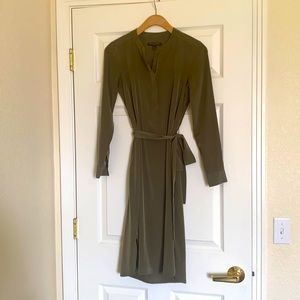 Banana Republic Tencel midi dress - sz 0